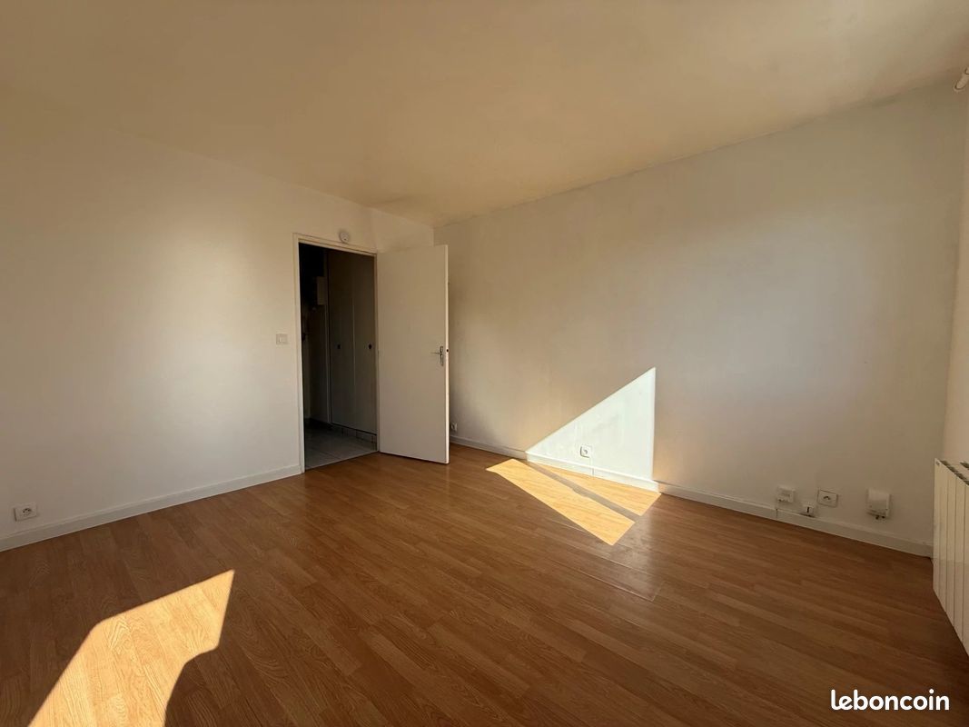 Appartement a louer chelles - 1 pièce(s) - 28 m2 - Surfyn