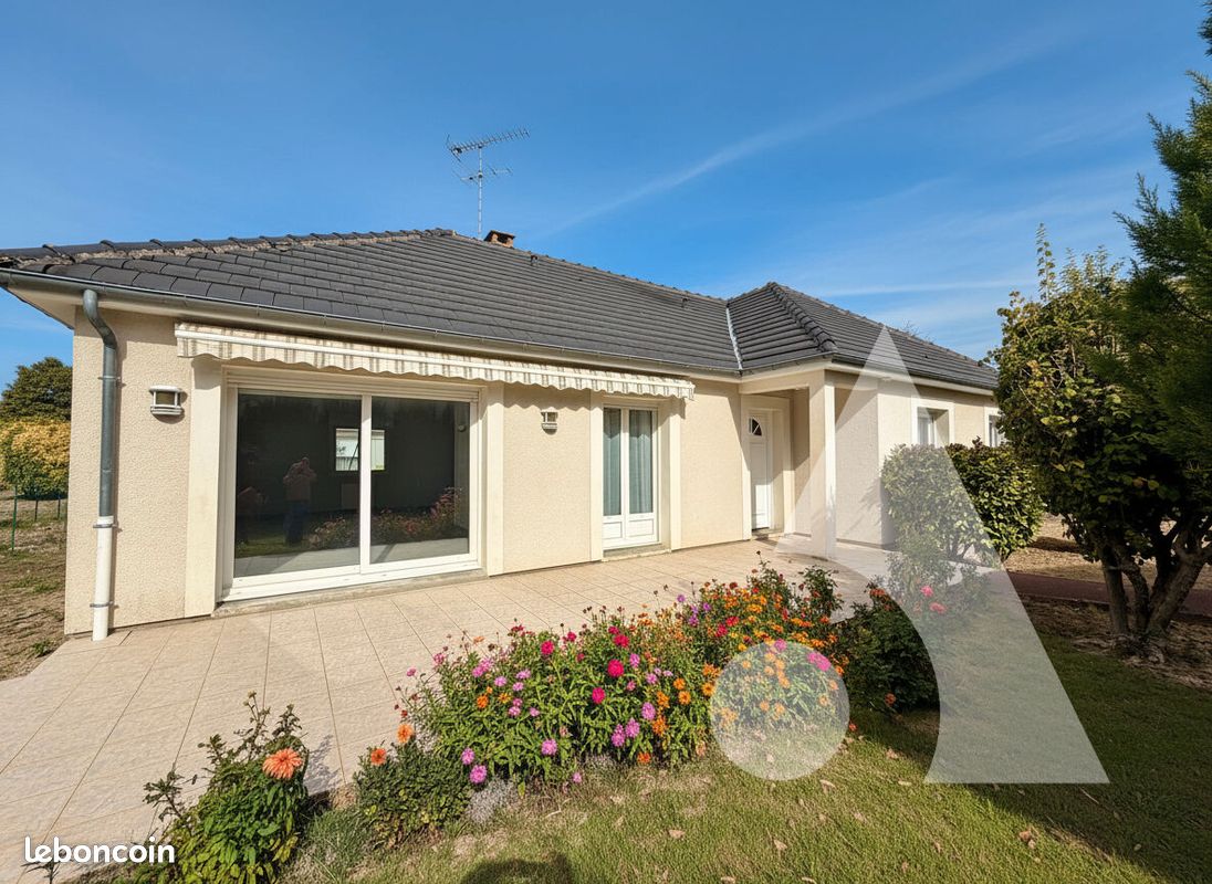 Maison 5 pièces 116 m² · à Saint-Julien-les-Villas · 116 m² · 295 000 €