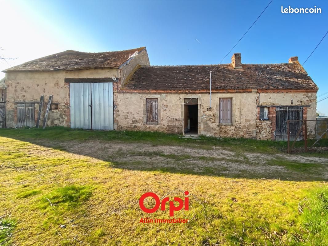 Maison 2 pièces 138 m² · à Quinssaines · 138 m² · 78 000 €