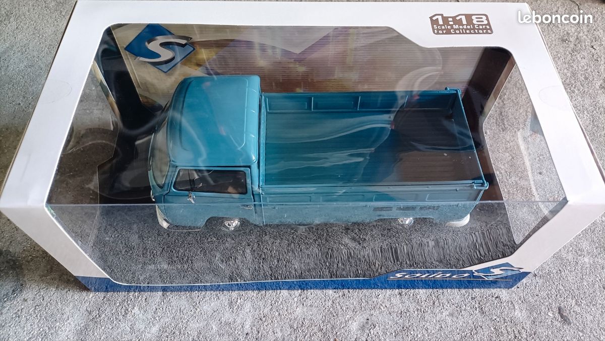 SOLIDO Voiture Combi Volkswagen T2 Pick Up 1968 bleu pétrole 1:18 (image 3)