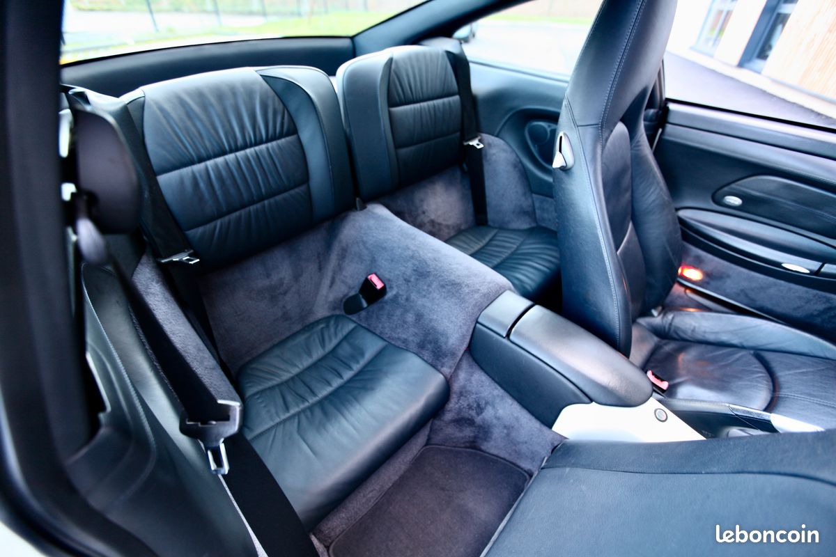 Porsche 911 996 Carrera 4S Tiptronic S (image 10)
