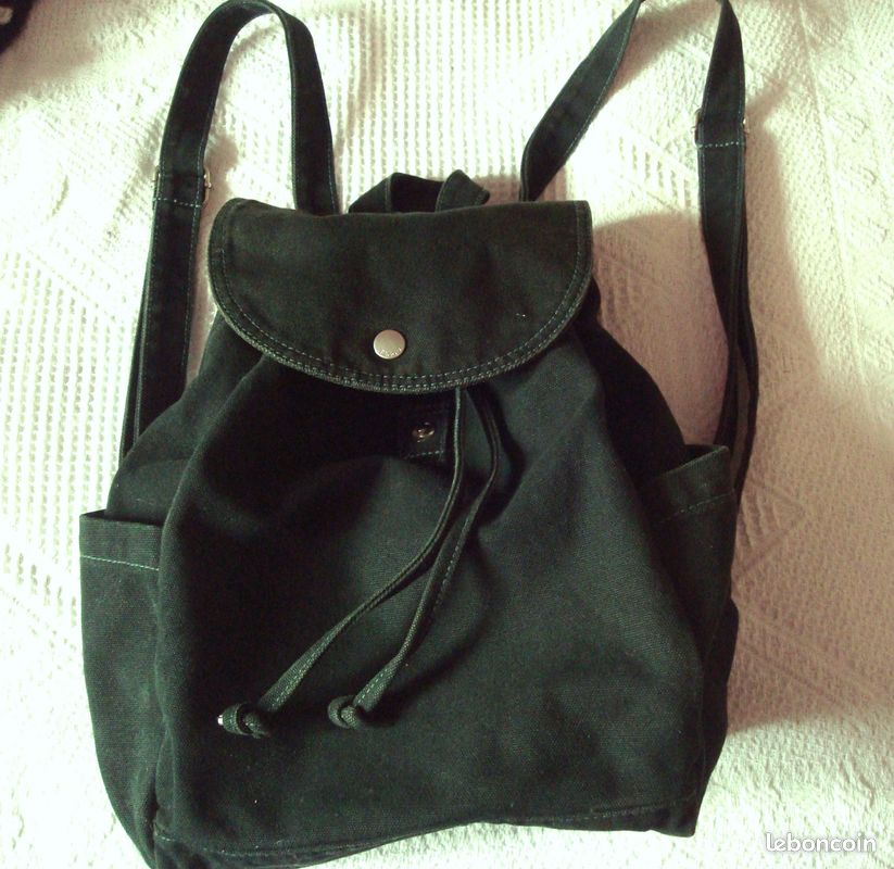 Petit sac à dos vert BAGGU en coton / sac à main (image 1)