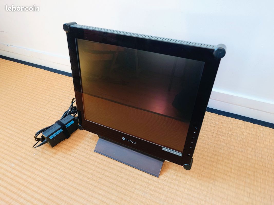 Moniteur Ecran NEOVO X-17AV Noir Analogique et NUmérique (image 3)