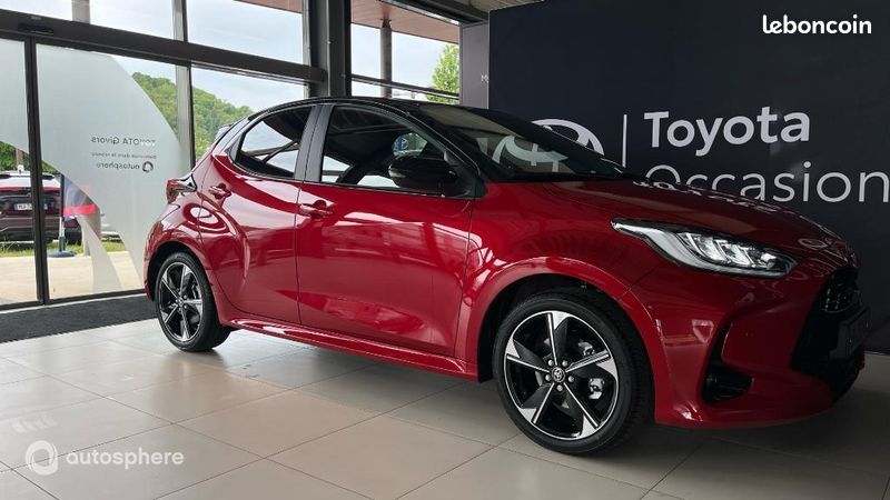 Toyota Yaris 130h Collection 5p MY26 (image 3)