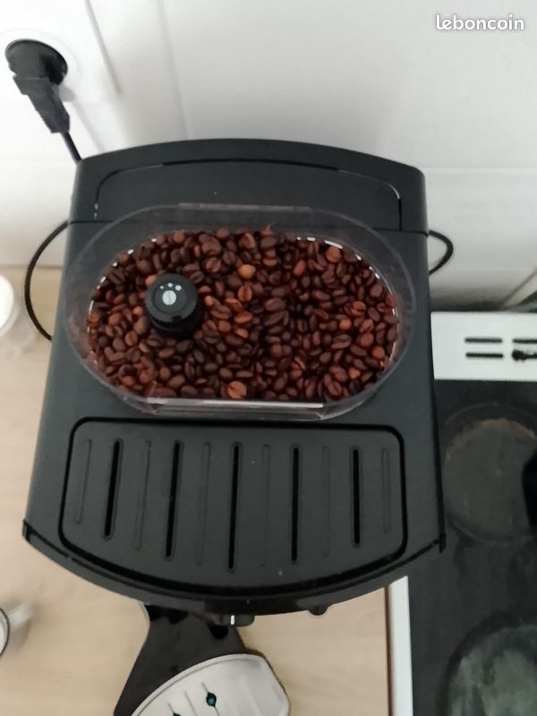 Cafetière a grain Krups Électroménager — free download
