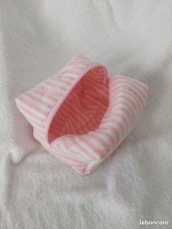 Trousse matelassée fait main (image 2)