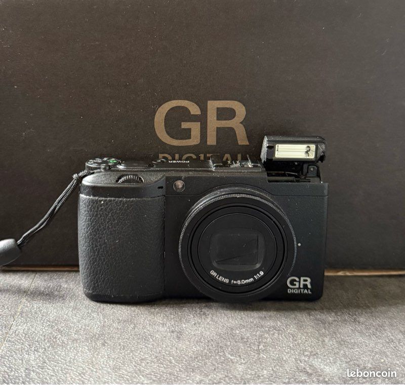 Compact Ricoh Grd Used Ricoh GR Digital III, Elegant Point Shoot