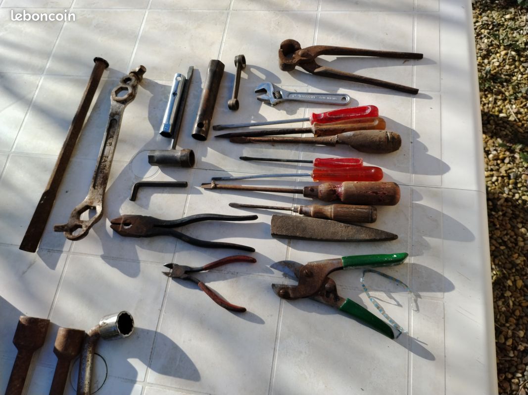 Diverses clés plates, à pipe, tournis, clés à laine, etc (image 3)