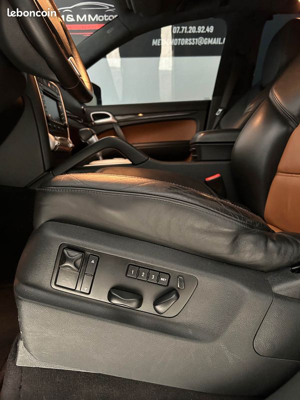 Porsche cayenne turbo s 4.8 v8 550 origine france (image 11)
