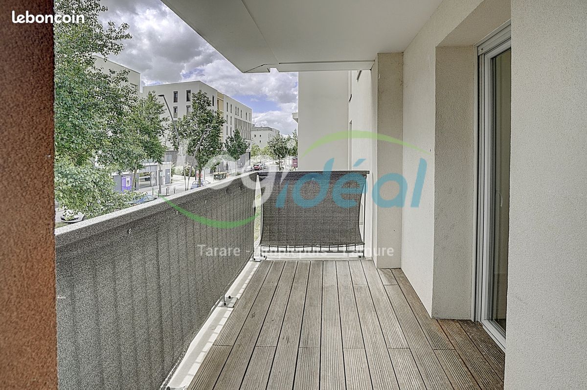 Appartement 3 pièces 61 m² · à Sathonay-Camp · 61 m² · 240 000 €