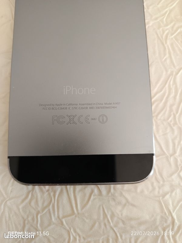 I phone 5 (image 3)