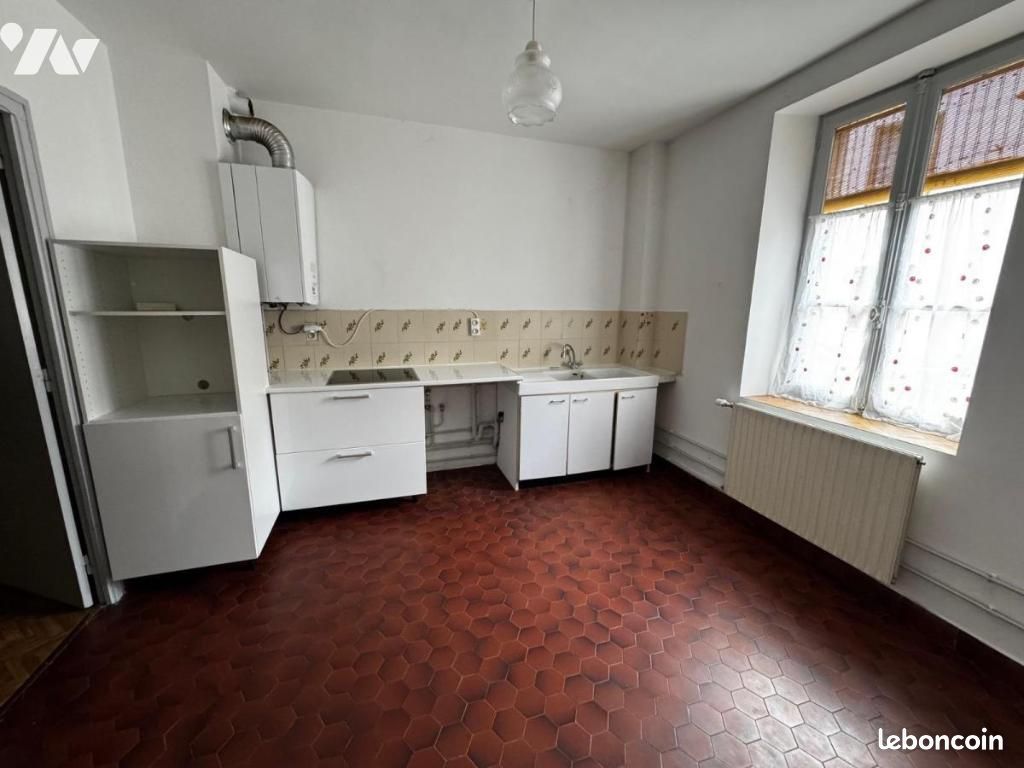 Appartement 2 pièces 76 m² · à Dole · 76 m² · 595 €/mois