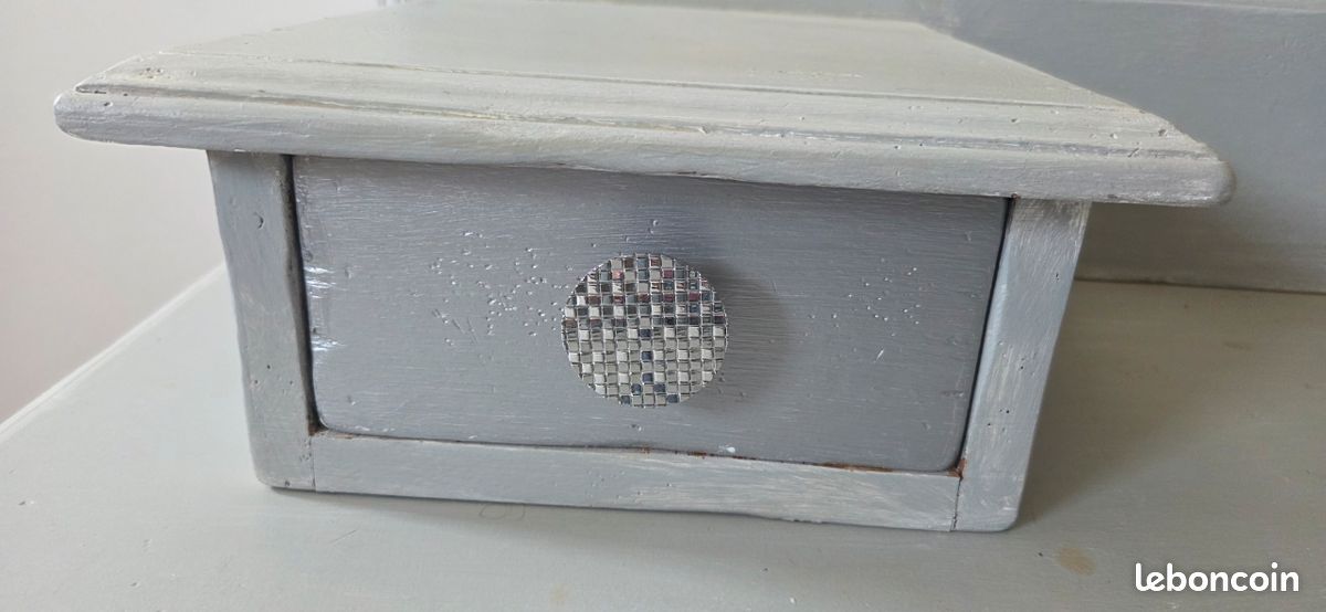 Commode Poché chaîne massif (image 8)