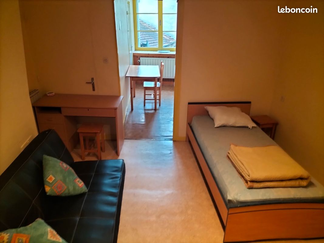 Appartement 2 pièces 25 m² · à Poligny · 25 m² · 380 €/mois