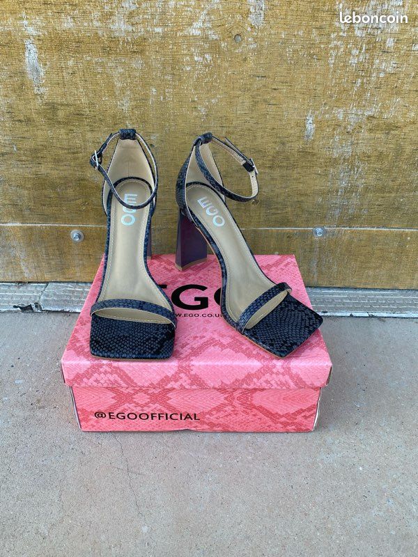 Sandales à talons grise ego Chaussures