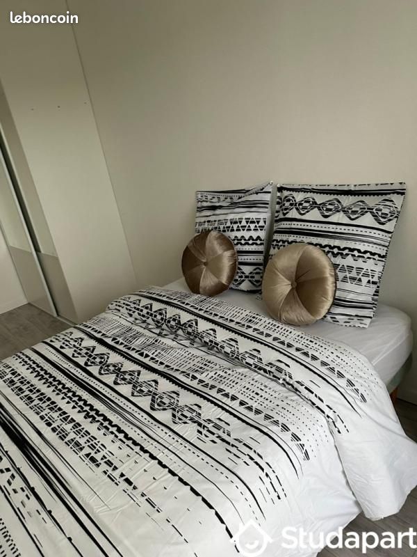 Appartement a louer saint-ouen-l'aumone - 1 pièce(s) - 12 m2 - Surfyn