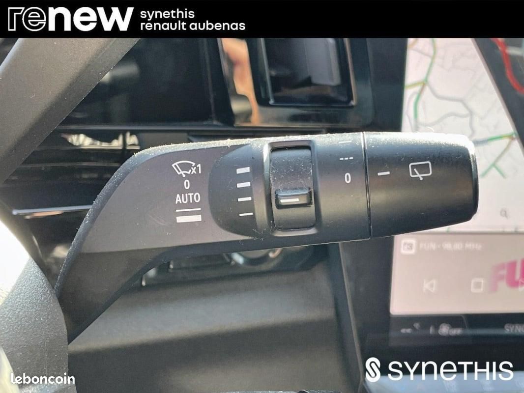 Renault Austral E-Tech hybrid 200 Techno esprit Alpine (image 22)