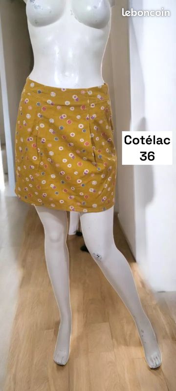 Jupe Cotélac Noire Taille 1 (38) - Occasion En Parfait État