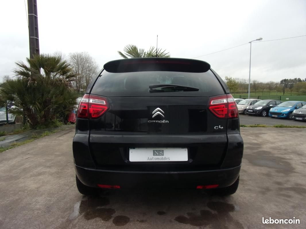Citroën C4 Picasso VTi 120 Attraction (image 7)