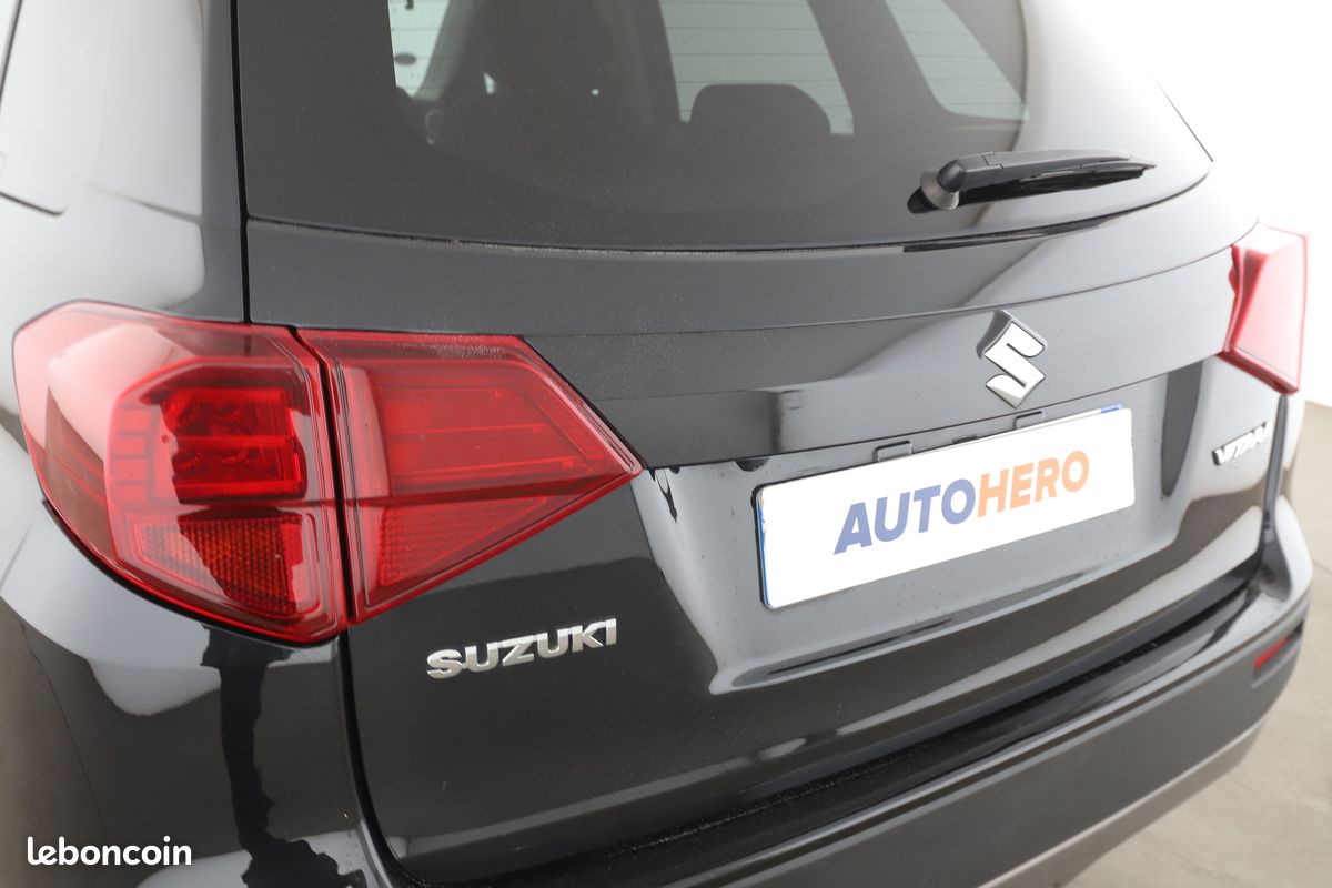 Suzuki Vitara 1.0 BoosterJet Privilege 111 ch (image 27)