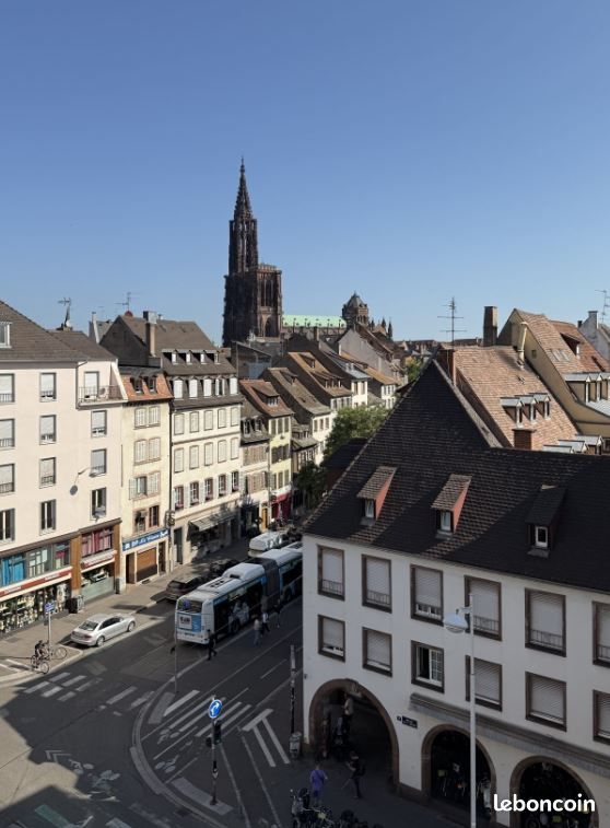 Appartement 2 pièces 52 m² · à Strasbourg · 52 m² · 990 €