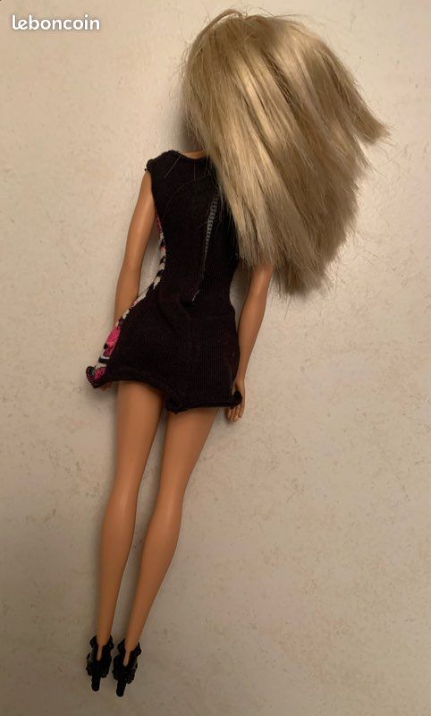 Barbie (image 3)