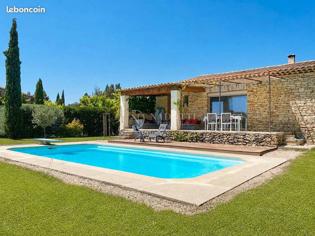Maison 5 pièces 144 m² · à Gordes · 144 m² · 775 000 €