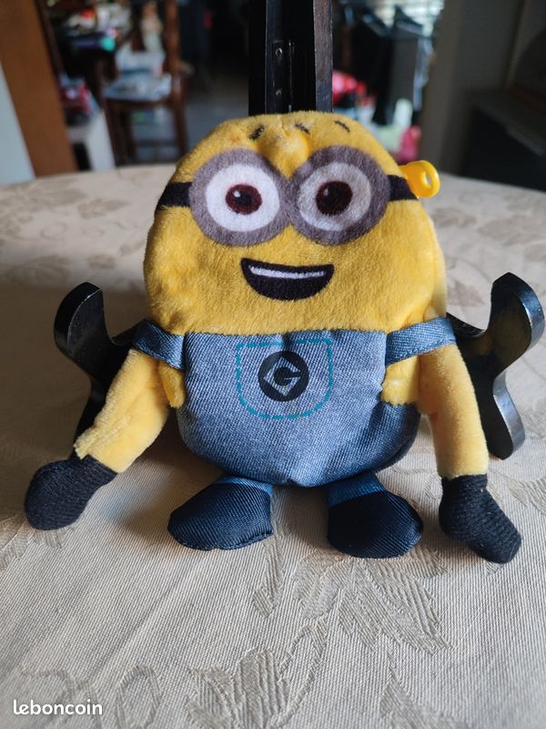 Une peluche porte monnaie (image 1)