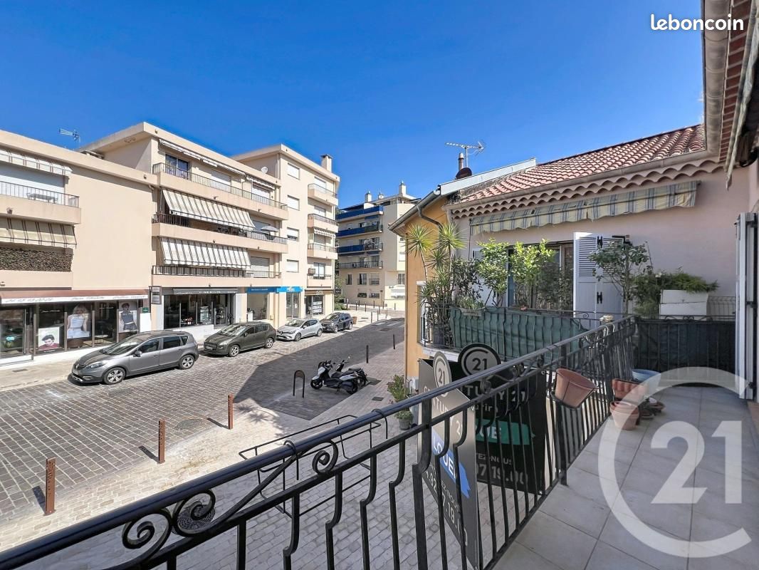 Appartement 4 pièces 85 m² · à Mandelieu-la-Napoule · 85 m² · 1 390 €/mois