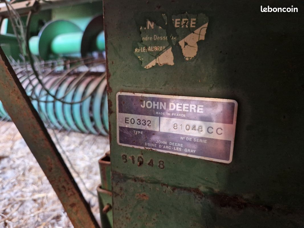 Presse moyenne densités john deere 332 (image 3)