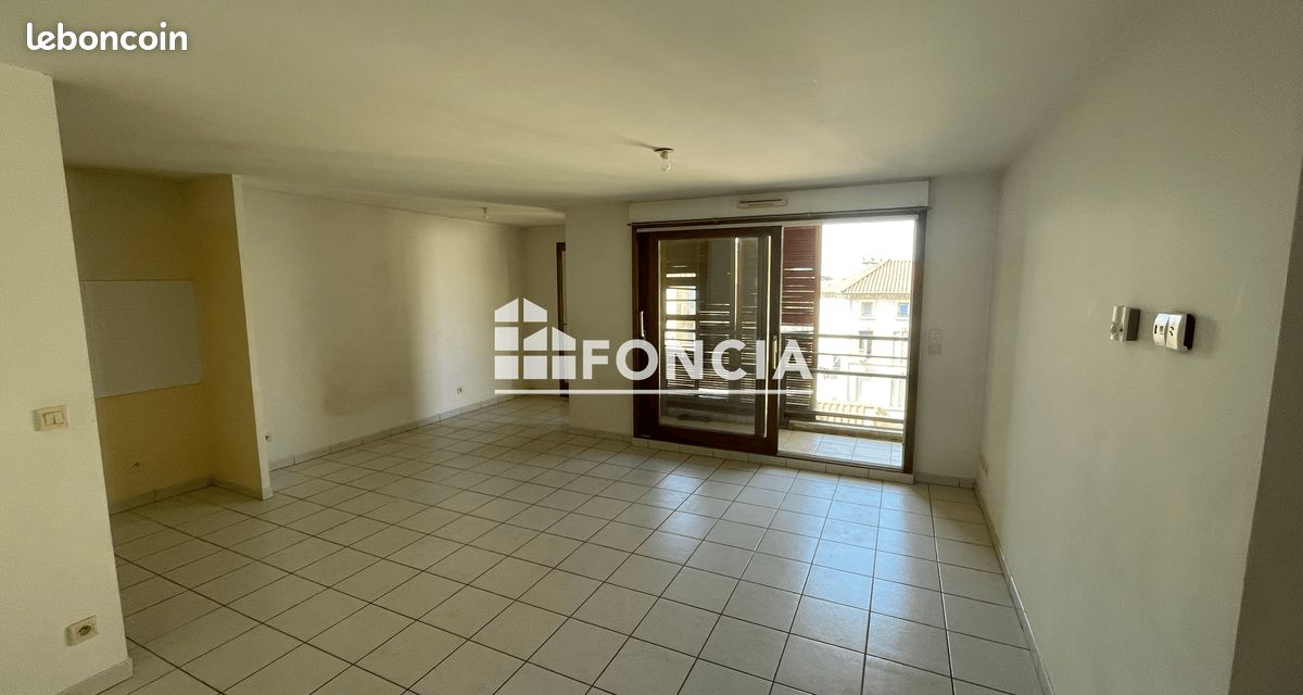 Appartement 3 pièces 64 m² · à Valence · 64 m² · 810 €
