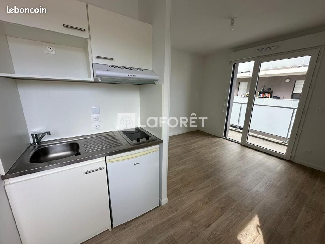 Appartement 1 pièce 21 m² · à Saint-Jean-d'Illac · 21 m² · 376 €/mois