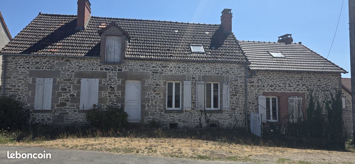 Maison 5 pièces 200 m² · à Dun-le-Palestel · 200 m² · 59 000 €