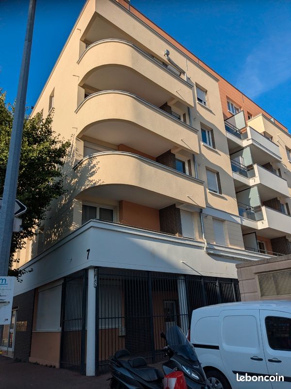 Appartement 3 pièces 60 m² · à Chilly-Mazarin · 60 m² · 210 000 €