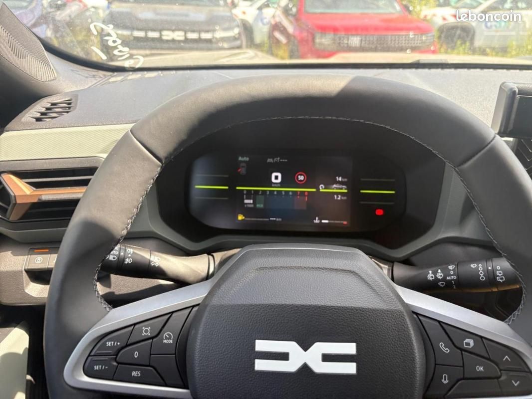 Dacia Duster Mild Hybrid 130 4x4 Journey (image 21)