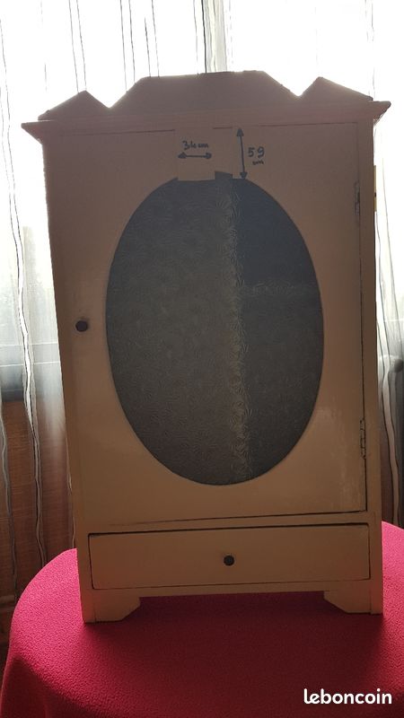 Armoire de toilette ancienne (image 1)