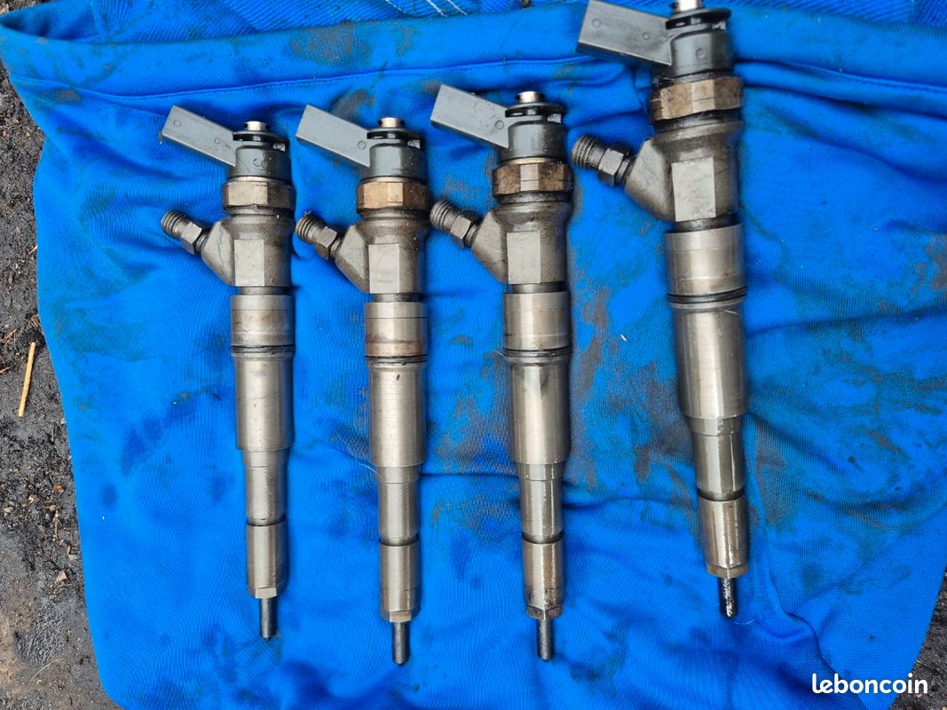 Lot 4 injecteurs Bosch BMW 320d E90 163 ch M47 – 0445110216 (image 1)