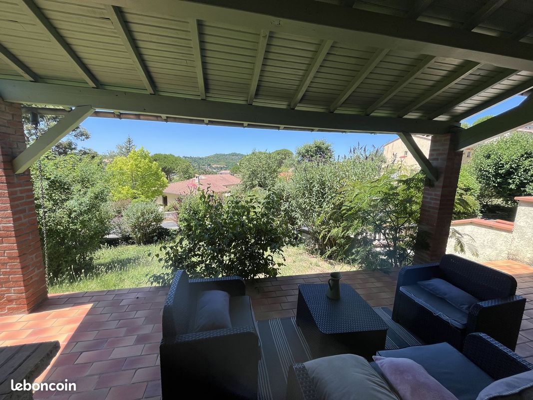 Maison 5 pièces 115 m² · à Puygouzon · 115 m² · 328 000 €