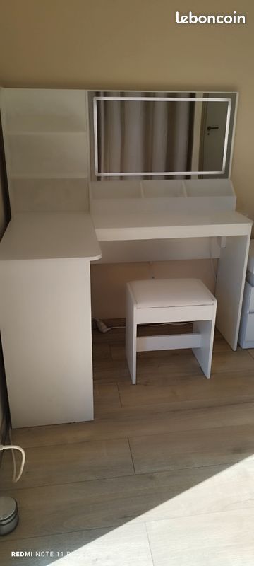 Superbe coiffeuse miroir éclairé et prises intégrées (image 10)