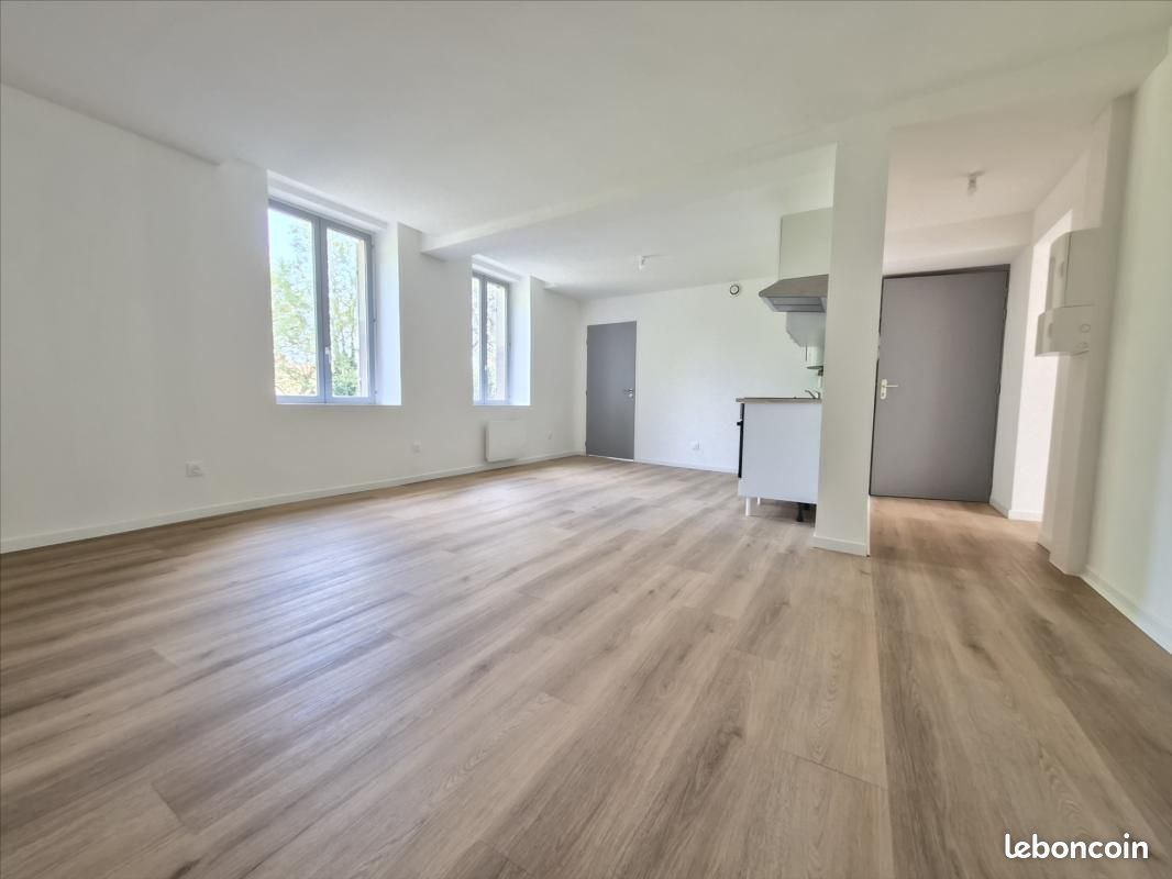 Appartement 3 pièces 70 m² · à Lunéville · 70 m² · 550 €/mois