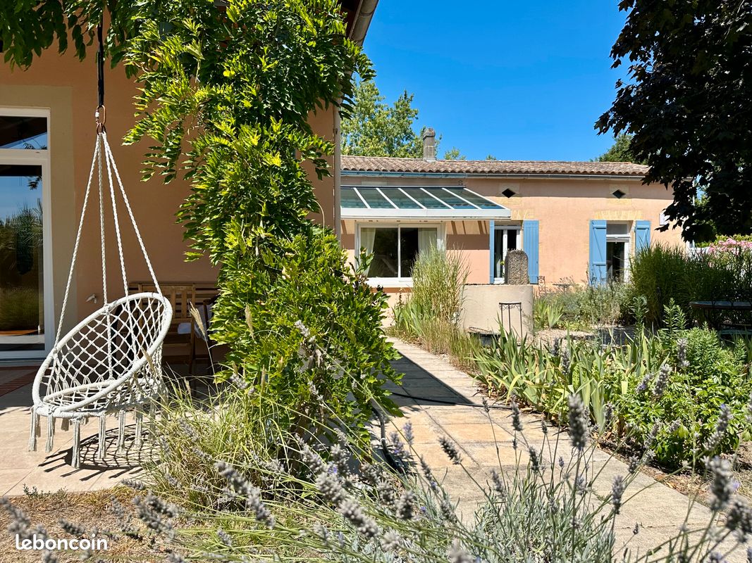 Maison 7 pièces 166 m² · à Saint-Seurin-de-Cursac · 166 m² · 349 000 €