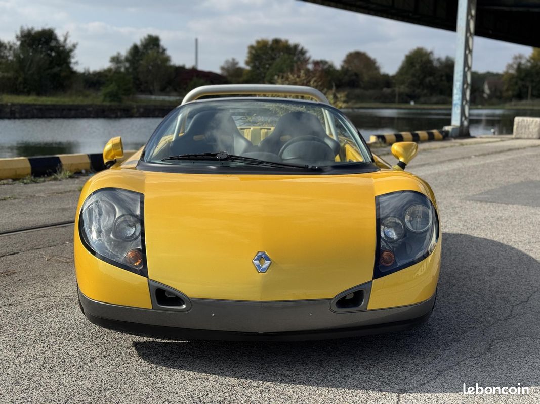RENAULT SPIDER NEUF Seulement 154 KM  - COLLECTOR - PARE BRISE (image 7)
