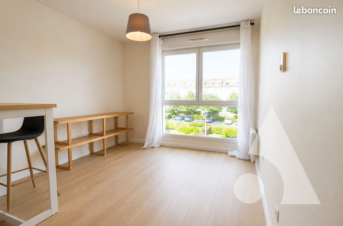 Appartement 2 pièces 36 m² · à Taverny · 36 m² · 910 €