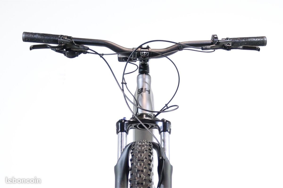 BH ATOM 29 VTTAE | Electric Move