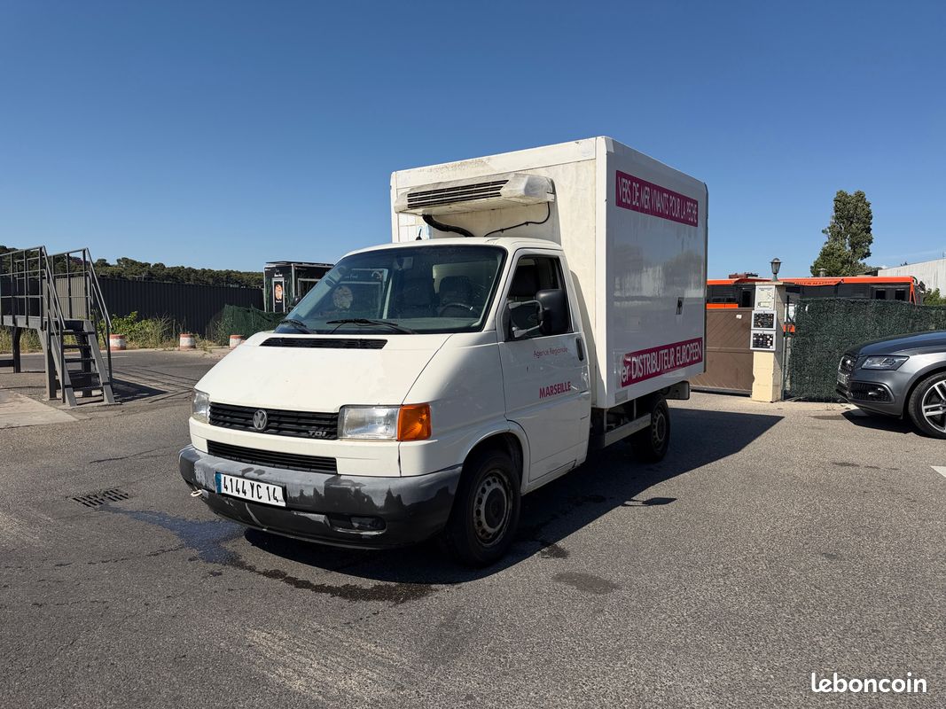 VOLKSWAGEN TRANSPORTER 2.5 TD 102 Frigorifique (image 4)
