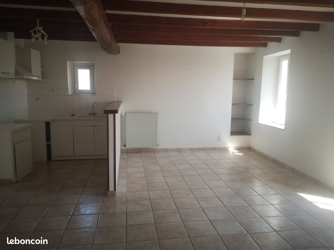 Maison 3 pièces 73 m² · à Saint-André-Goule-d'Oie · 72,8 m² · 615 €