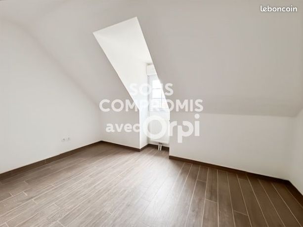 https://img.leboncoin.fr/api/v1/lbcpb1/images/50/f5/54/50f5544175b4b31c7e2c3803209c8e76a97bdee8.jpg?rule=ad-image
