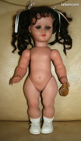 ANCIENNE POUPÉE BELLA En Rhodoid EUR 15,00