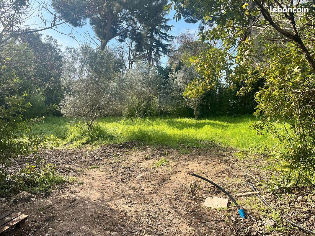Terrain 515 m² MARIGNANE (image 2)
