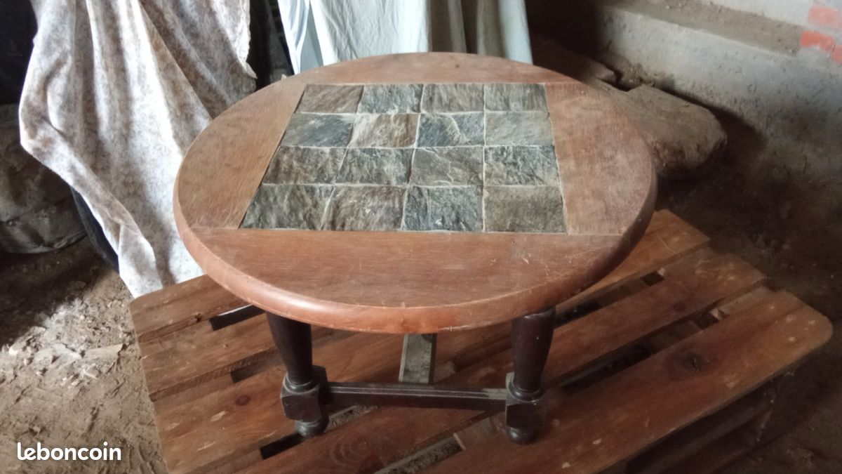 Table basse bois et carrelage (image 1)
